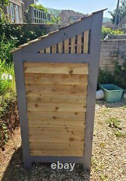 Stylish outdoor Wooden Log store. 4ft wide, 5ft high. With kindling shelf
