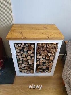 Wooden log storage Indoor