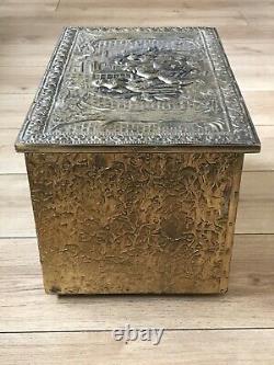 Boîte en bois avec motif de taverne en relief pour le rangement du charbon/bois de chauffage 17 pour cheminée/poêle